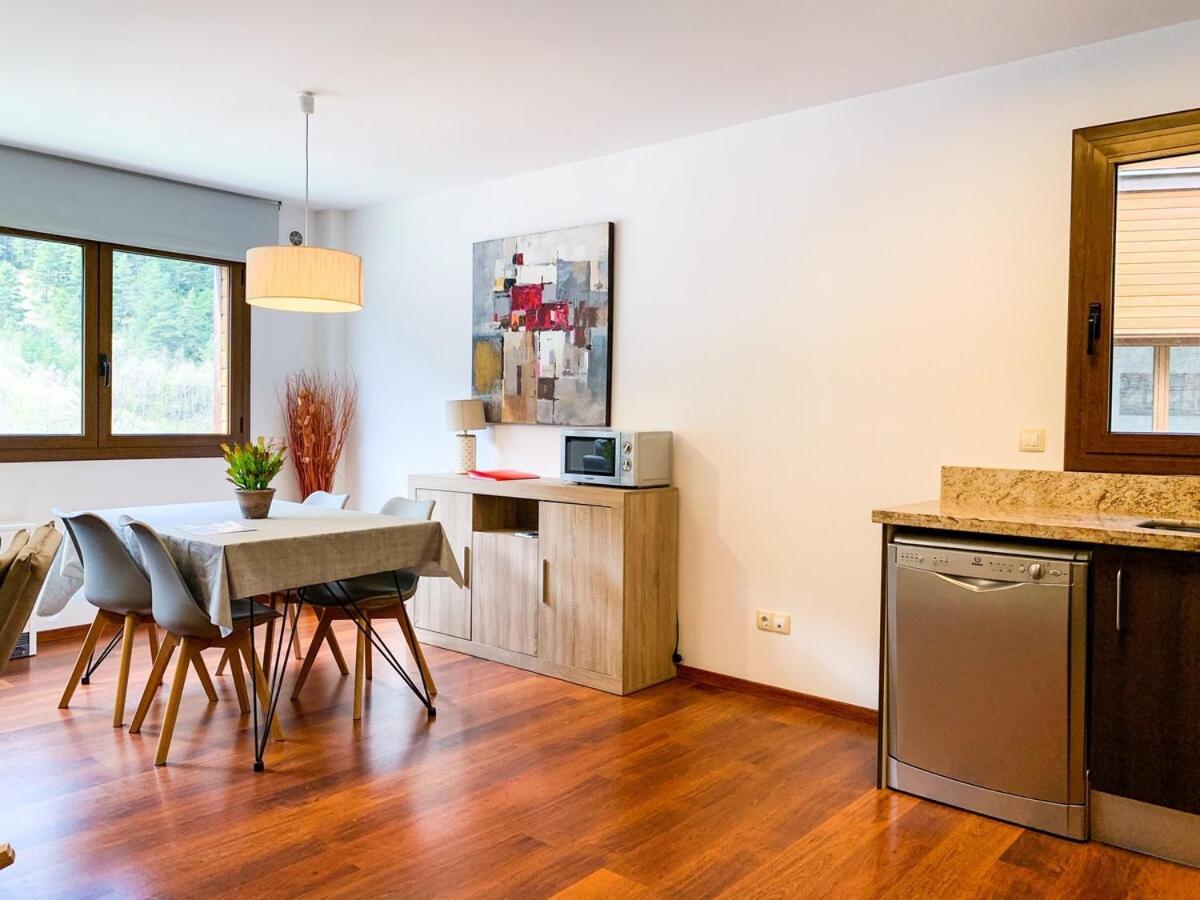 Apartamento Font Blanca En Arinsal Mas de Ribafeta エクステリア 写真